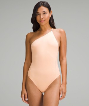 Body Lululemon Wundermost Ultra-Soft Nulu One-Shoulder Spaghetti-Strap Femme Corail | FR_LuLu46096