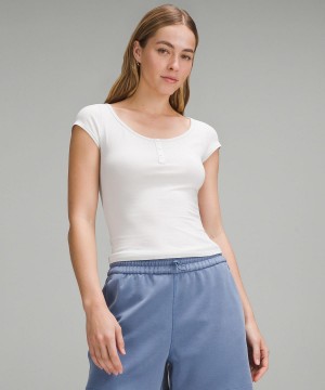 Chemises Lululemon Cap-Sleeve Henley T-Shirt Femme Blanche | FR_LuLu14608