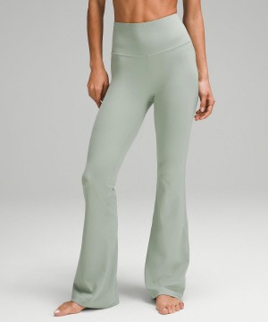 Leggings Lululemon Groove Super-High-Rise Nulu Flared Pant Femme Vert | FR_LuLu73965