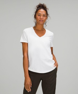 T Shirts Lululemon Love V-Neck Femme Blanche | FR_LuLu23626