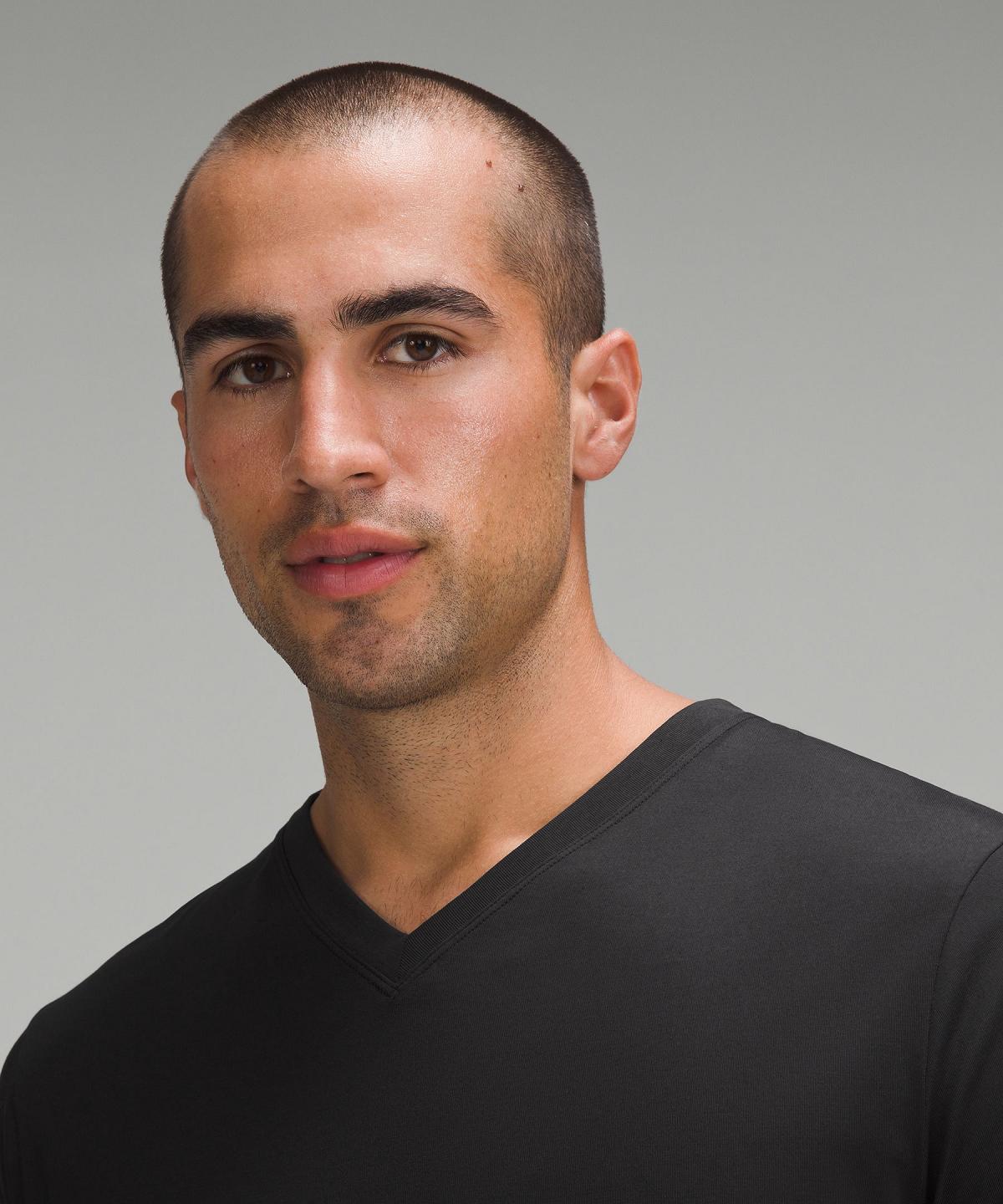 Chemises Lululemon Fundamental V-Neck T-Shirt Homme Noir | FR_LuLu70835