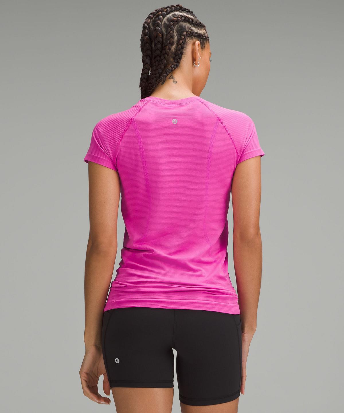 Chemises Lululemon Swiftly Tech Short-Sleeve 2.0 Femme Rose | FR_LuLu90009