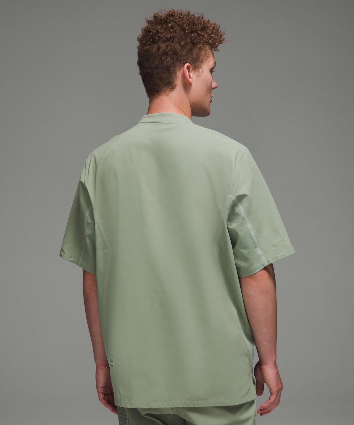 Chemises Lululemon Water-Repellent Hiking Short Sleeve Homme Vert | FR_LuLu77284