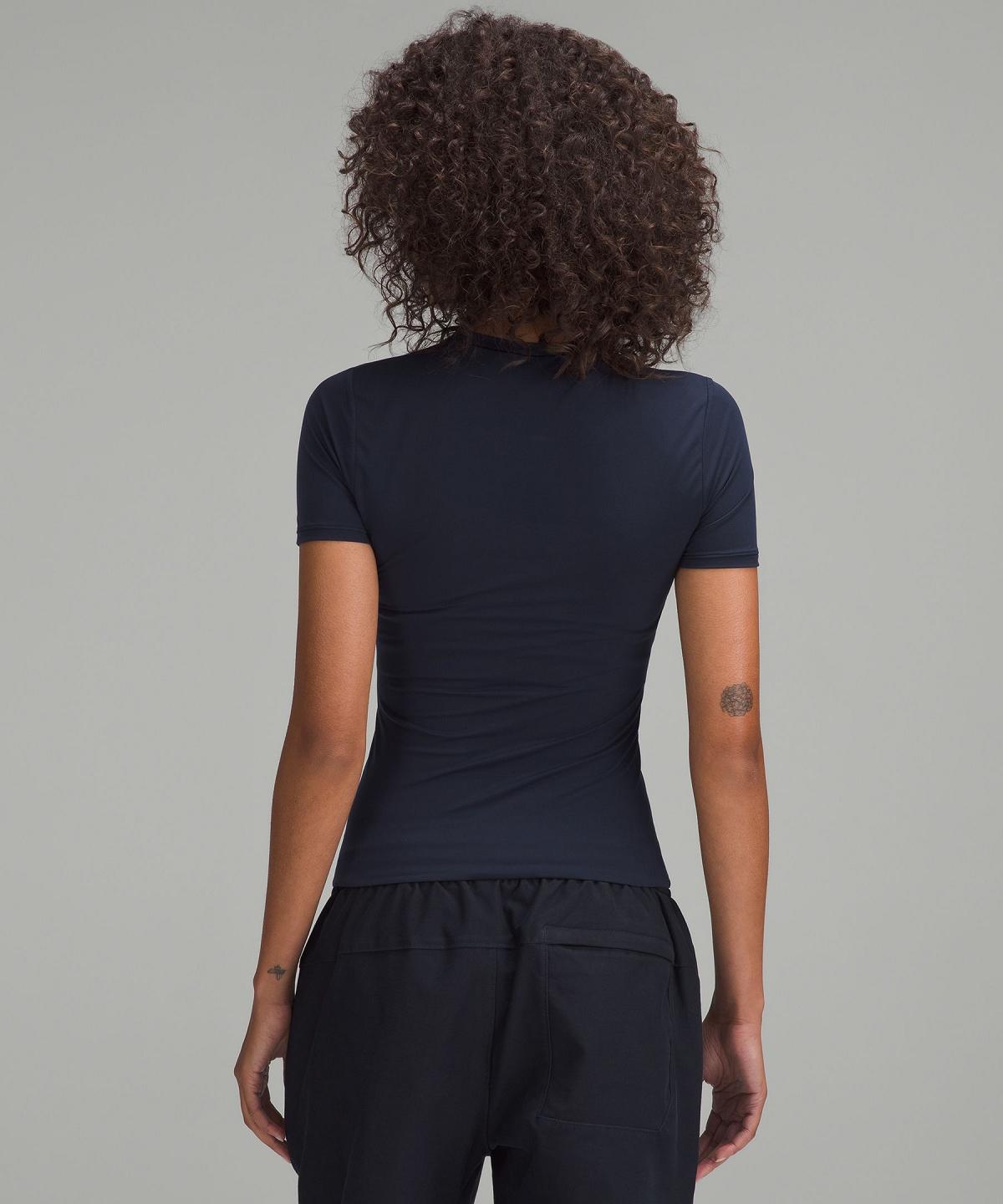 Chemises Lululemon Wundermost Ultra-Soft Nulu Hip-Length Crew Short-Sleeve Femme Bleu Marine | FR_LuLu39908