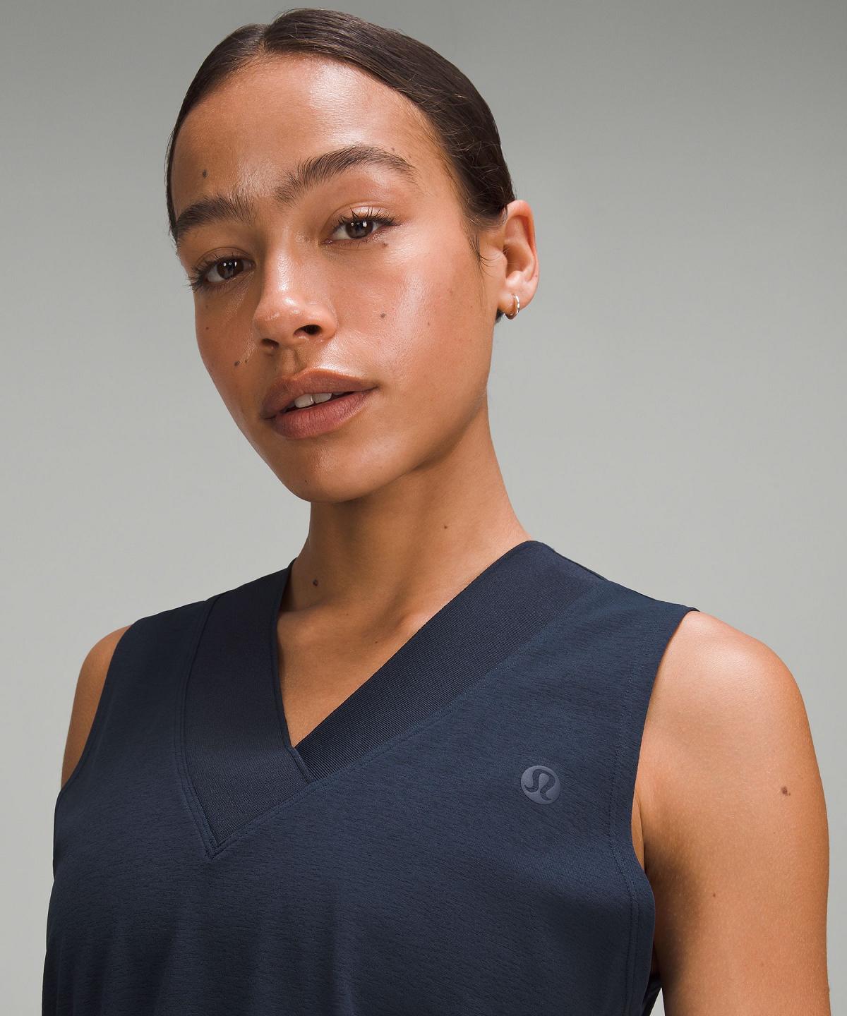 Debardeur Lululemon Sleeveless Cropped Tennis Femme Bleu Marine | FR_LuLu23195