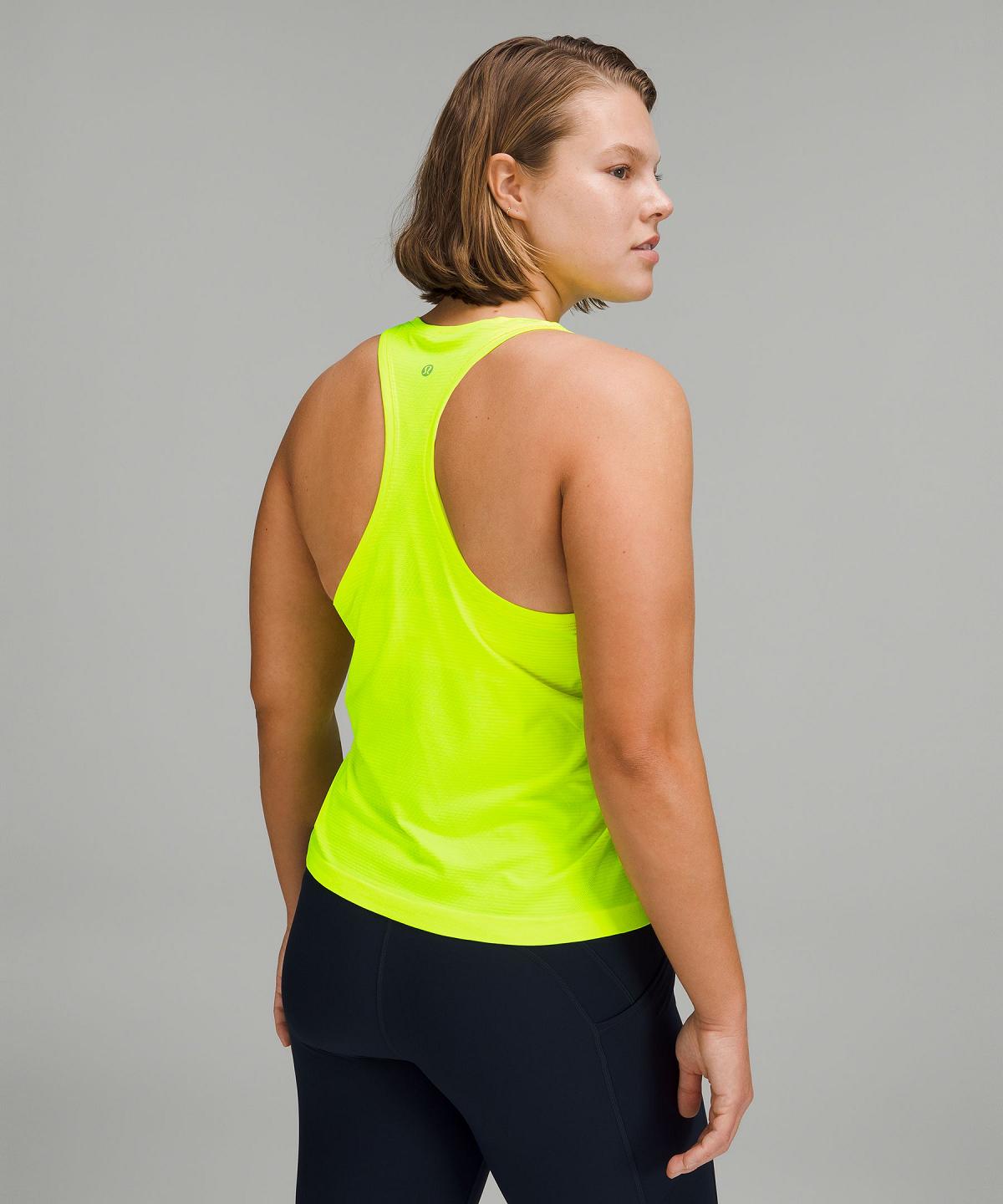 Debardeur Lululemon Swiftly Tech High-Neck 2.0 Femme Jaune | FR_LuLu25005