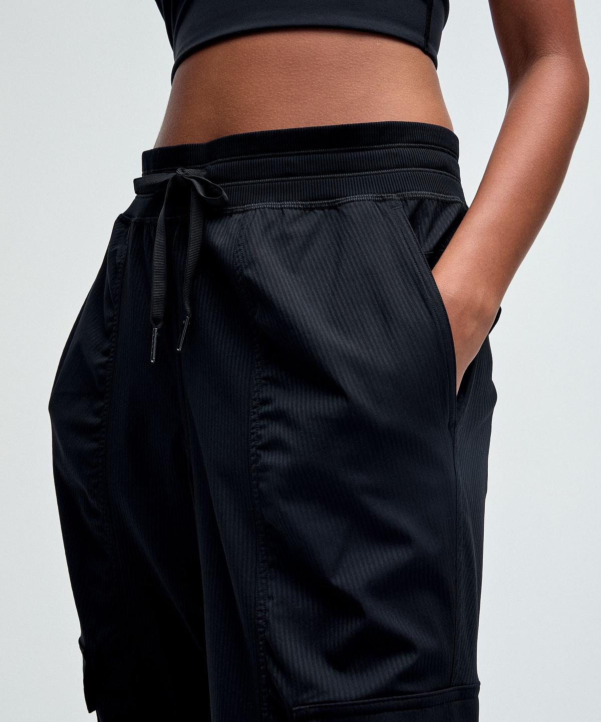 Pantalon Jogger Lululemon Dance Studio Relaxed-Fit Mid-Rise Cargo Femme Noir | FR_LuLu77123