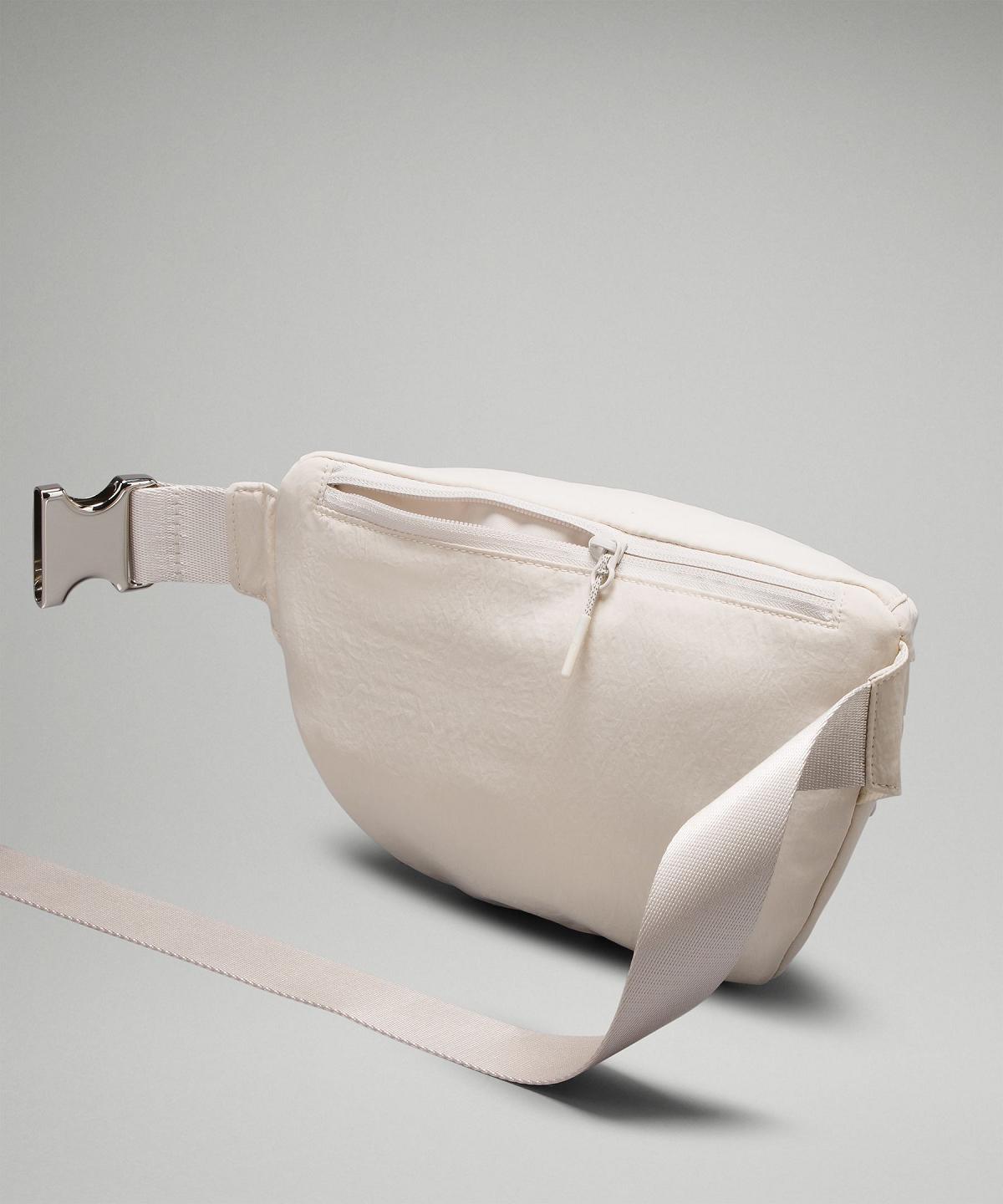 Sac Banane Lululemon City Adventurer 2.5L Bag Blanche | FR_LuLu67618