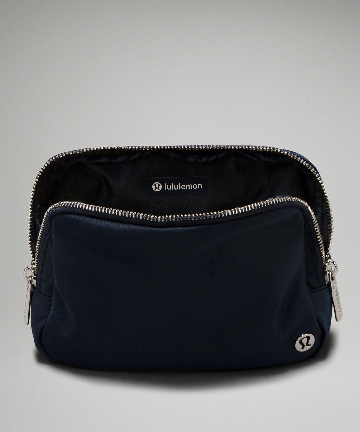 Sac Bandoulière Lululemon Everywhere Large 2L Bag Bleu Marine | FR_LuLu99594