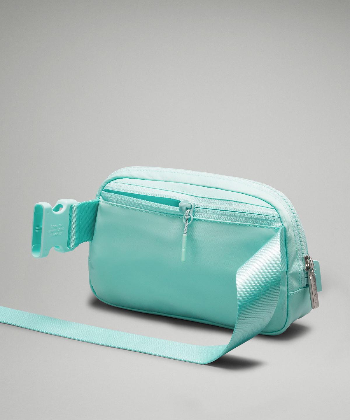 Sac Bandoulière Lululemon Everywhere with Long Strap 1L Bag Menthe | FR_LuLu93939