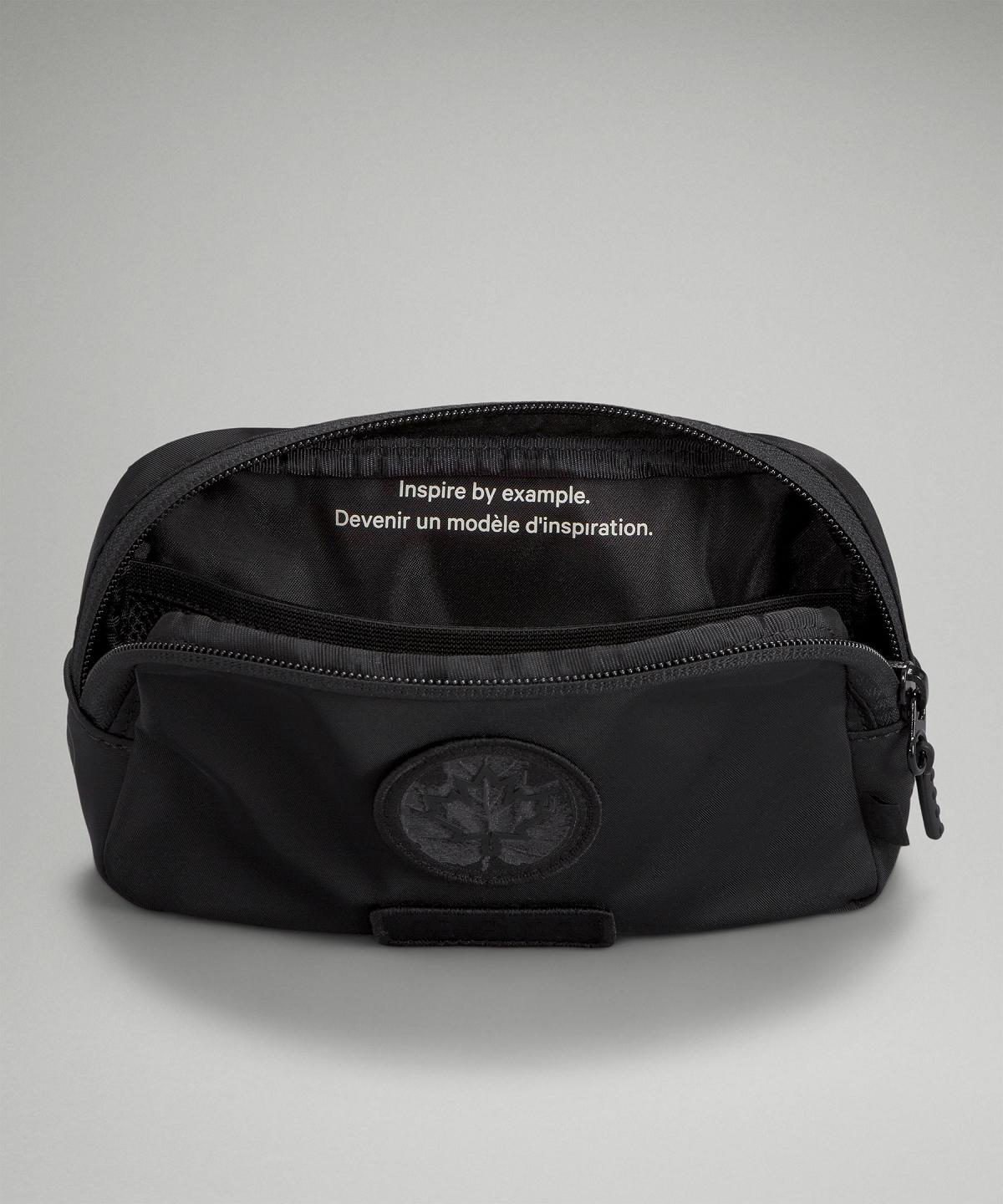 Sac Bandoulière Lululemon Team Canada Future Legacy Mini Bag Noir | FR_LuLu93480