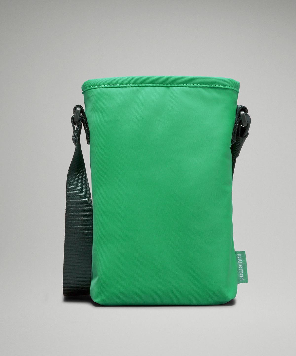 Sac Bandoulière Lululemon Water Bottle Crossbody with Front Pocket 2L Bag Vert | FR_LuLu54670