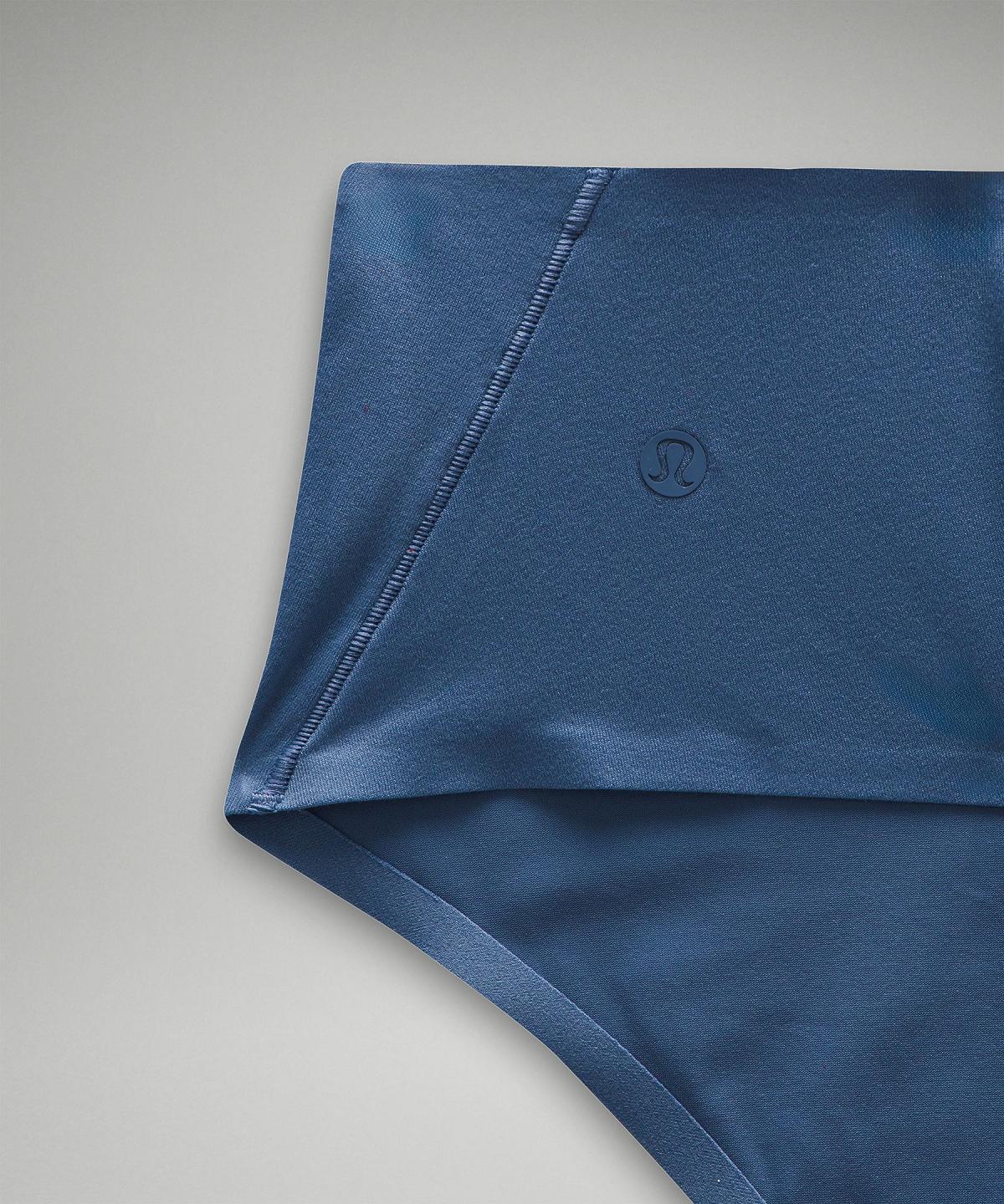 Sous Vêtement Lululemon Wundermost Ultra-Soft Nulu High-Waist Thong Femme Bleu | FR_LuLu69155