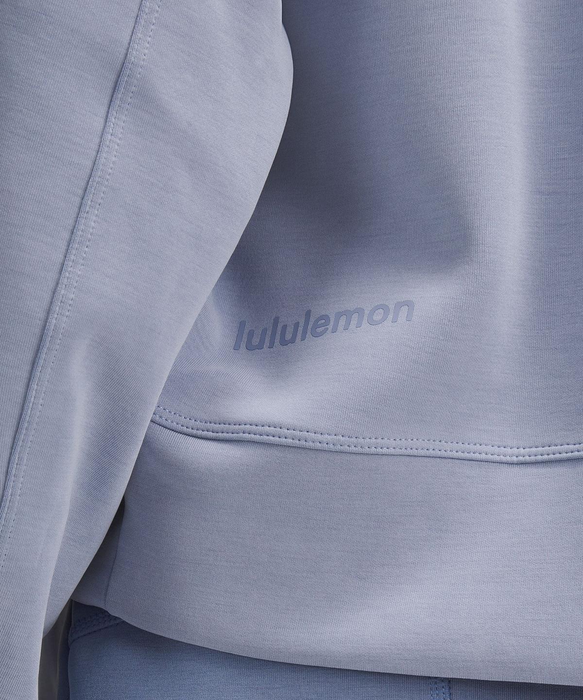 Sweats À Capuche Et Sweatshirts Lululemon Softstreme Perfectly Oversized Cropped Crew Femme Bleu | FR_LuLu53468