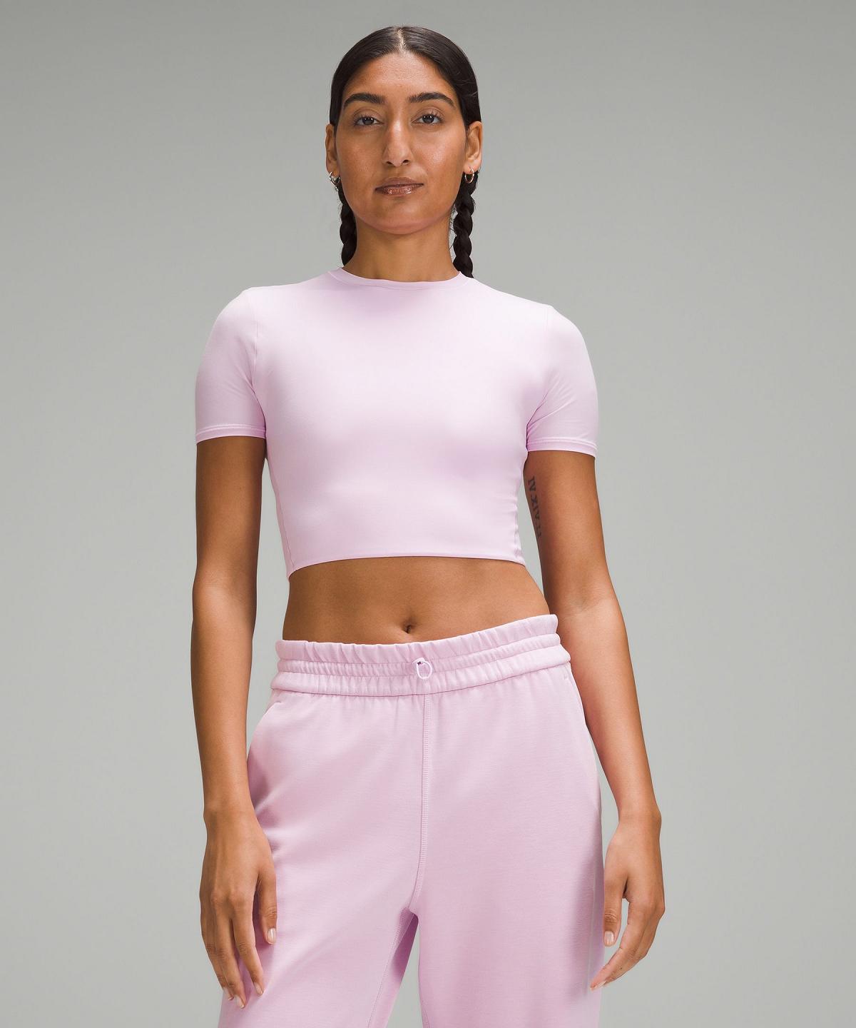 T Shirts Lululemon Wundermost Ultra-Soft Nulu Crewneck Cropped Femme Violette | FR_LuLu96731